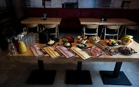 Hotel Stracena City